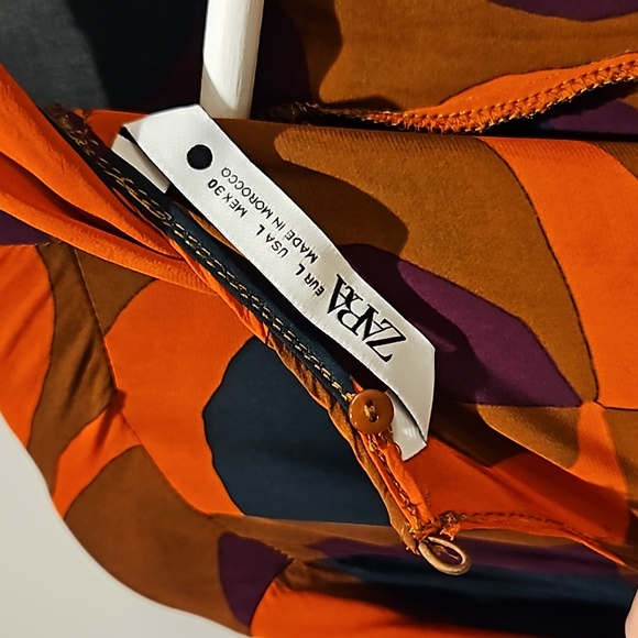 Geometric Print Dress - L - Picture 6 of 9